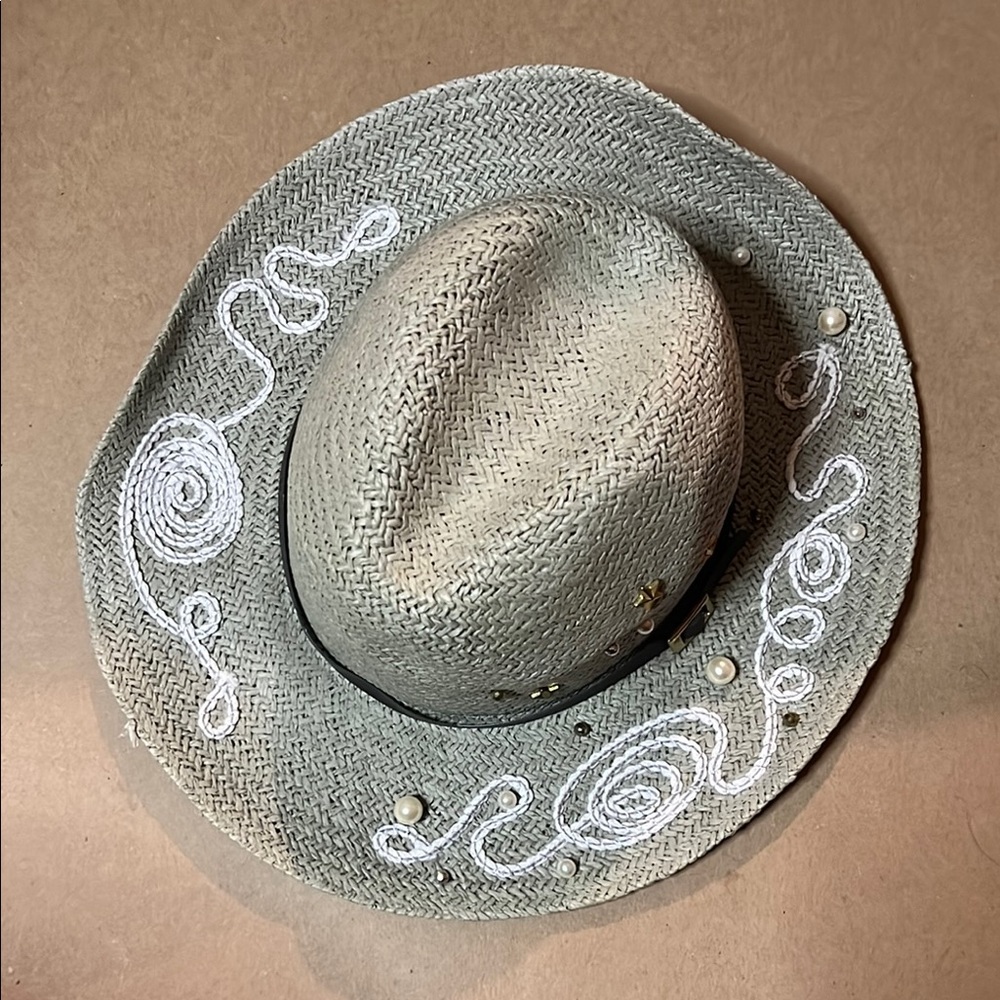 Gray and White Embroidered Paisley Hat